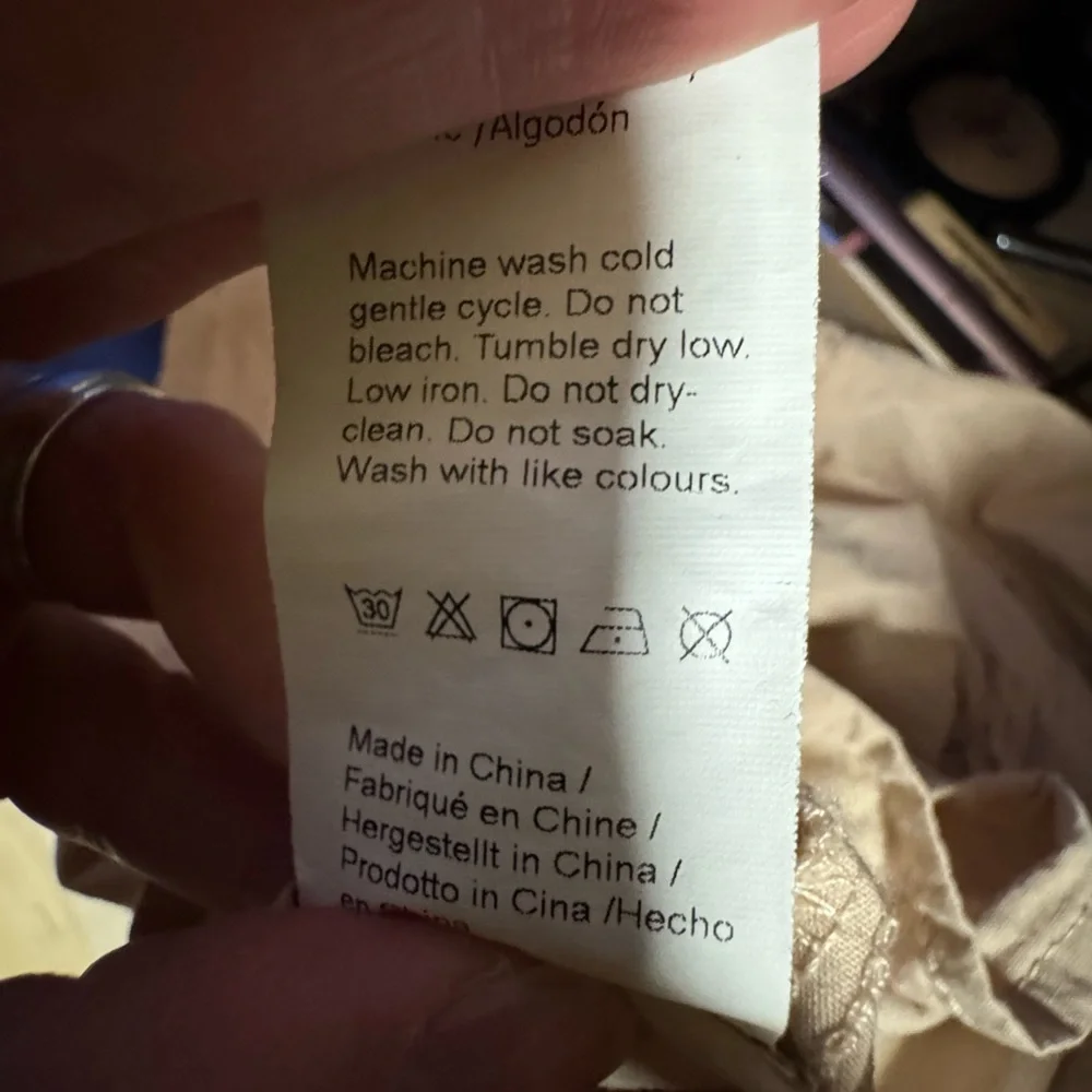 💙Amazon Women's Tan Puff Sleeve Blouse - Picture 2 of 2